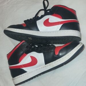 Nike Black and Red High-Top Sneakers